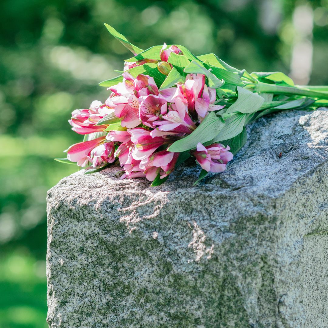 flowers on composite headstone